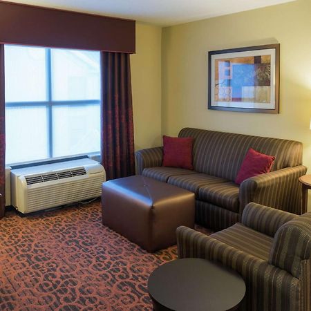 Hampton Inn & Suites Tampa-North Extérieur photo